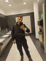Foto pengguna NieznanyGuciO