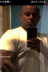 Foto pengguna slogos1