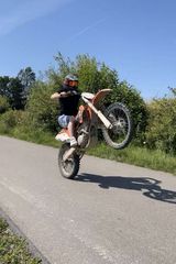 Foto pengguna Andrzej9192