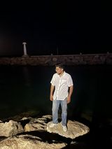 Foto pengguna tanishq2005