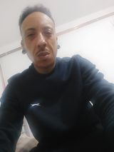 Foto pengguna louieluke90