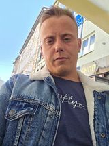 Foto pengguna kasperrolalako