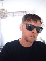 Foto pengguna nicoladeste77