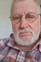 Foto pengguna theodorgeorgschi70