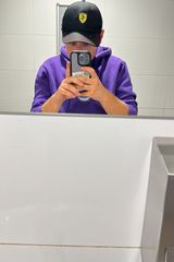 Foto pengguna Szymi000