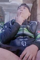 Foto pengguna RozieT