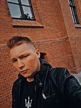 Foto pengguna AleksandrMercede23