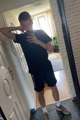 Foto pengguna Macieyyyx
