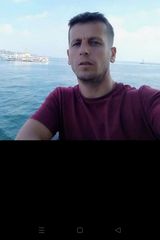 Foto pengguna raffaeleluciano74