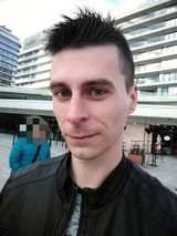 Foto pengguna Wojteek7