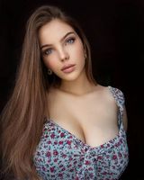 Foto pengguna Izahsheh