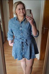 Foto pengguna BlondeGirl92