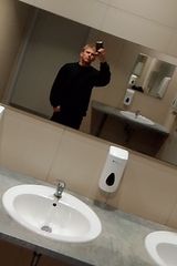 Foto pengguna bartek1238