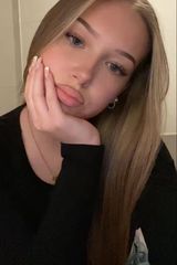 Foto pengguna freakyjulia78