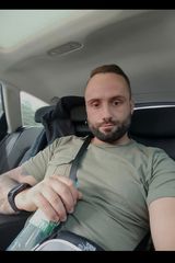 Foto pengguna paweldragan72