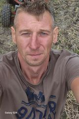 Foto pengguna andrzej4040434543