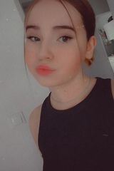 Foto pengguna koraaa0000