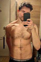 Foto pengguna Deulo0