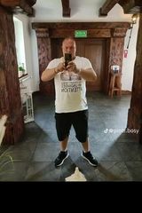 Foto pengguna piotrbosy105