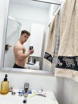 Foto pengguna Tazz7