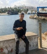 Foto pengguna Charfi