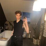 Foto pengguna krychaa666