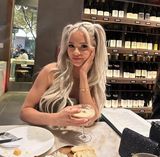 Foto pengguna maryemily0003