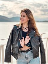 Foto pengguna Lennaa237