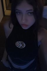 Foto pengguna Wikaaaaka