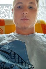 Foto pengguna hunda2234