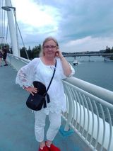 Foto pengguna lucynamatuko513137