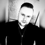 Foto pengguna Blondic95
