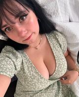 Foto pengguna elizabeth44624002