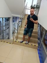 Foto pengguna Damcio007