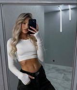 Foto pengguna Izaxttg
