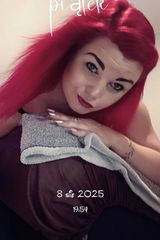 Foto pengguna Karolciaaa9608