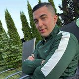 Foto pengguna ernestedek