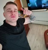 Foto pengguna roszlukass