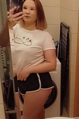 Foto pengguna malablondyna35