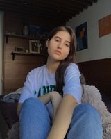 Foto pengguna Zuziaykza