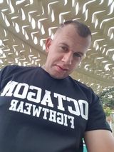 Foto pengguna Ernesto96