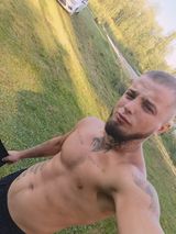 Foto pengguna Deed