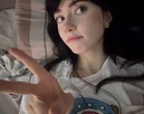 Foto pengguna KinkyGamerQueen