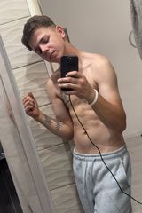 Fotka uživatele y7wf7xhjd