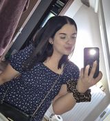 Foto pengguna karinkamalinka123