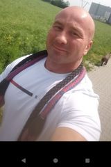 Foto pengguna Tomek86klb