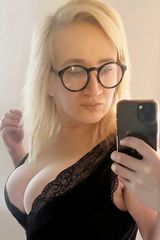 Foto pengguna Sandrasandra93