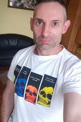 Foto pengguna jarkadiusz732