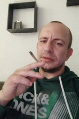 Foto pengguna BennyZ