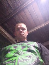 Foto pengguna danielszmandra598